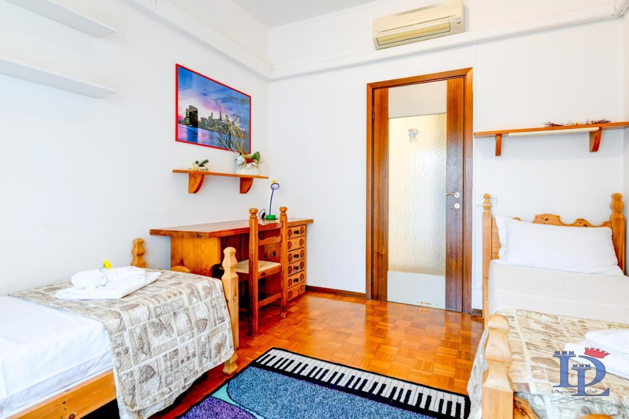 Desenzanoloft Official Partner Marriott Homes & Villas - The Sunflower Front Lake Desenzano del Garda Exterior photo